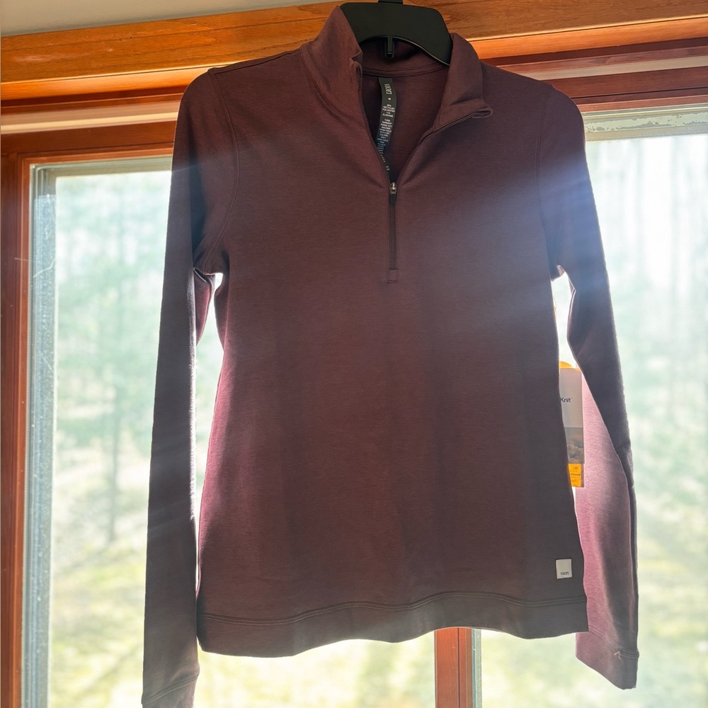 Vuori Women's Medium Halo Essential Half Zip Elderberry Heather NWT